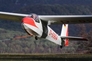 Ile waży przyczepa laweta